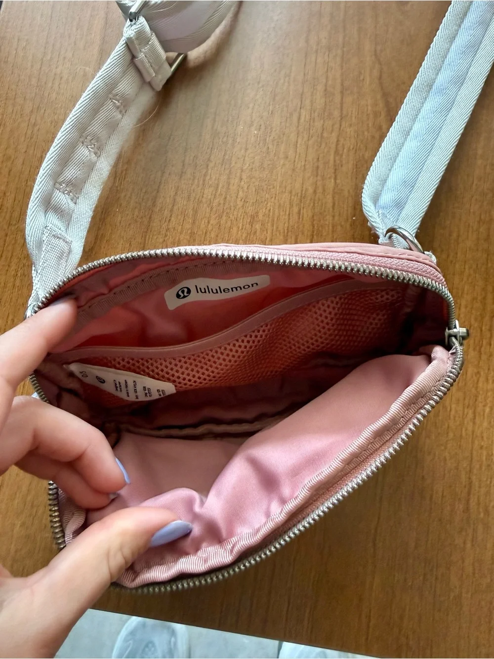 Lululemon Athletics Everywhere Crossbody Bag (Pink Pastel & White Opal)